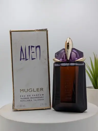 [D3439600056921] Mugler Alien EDP Refill 60 ML Box Damage
