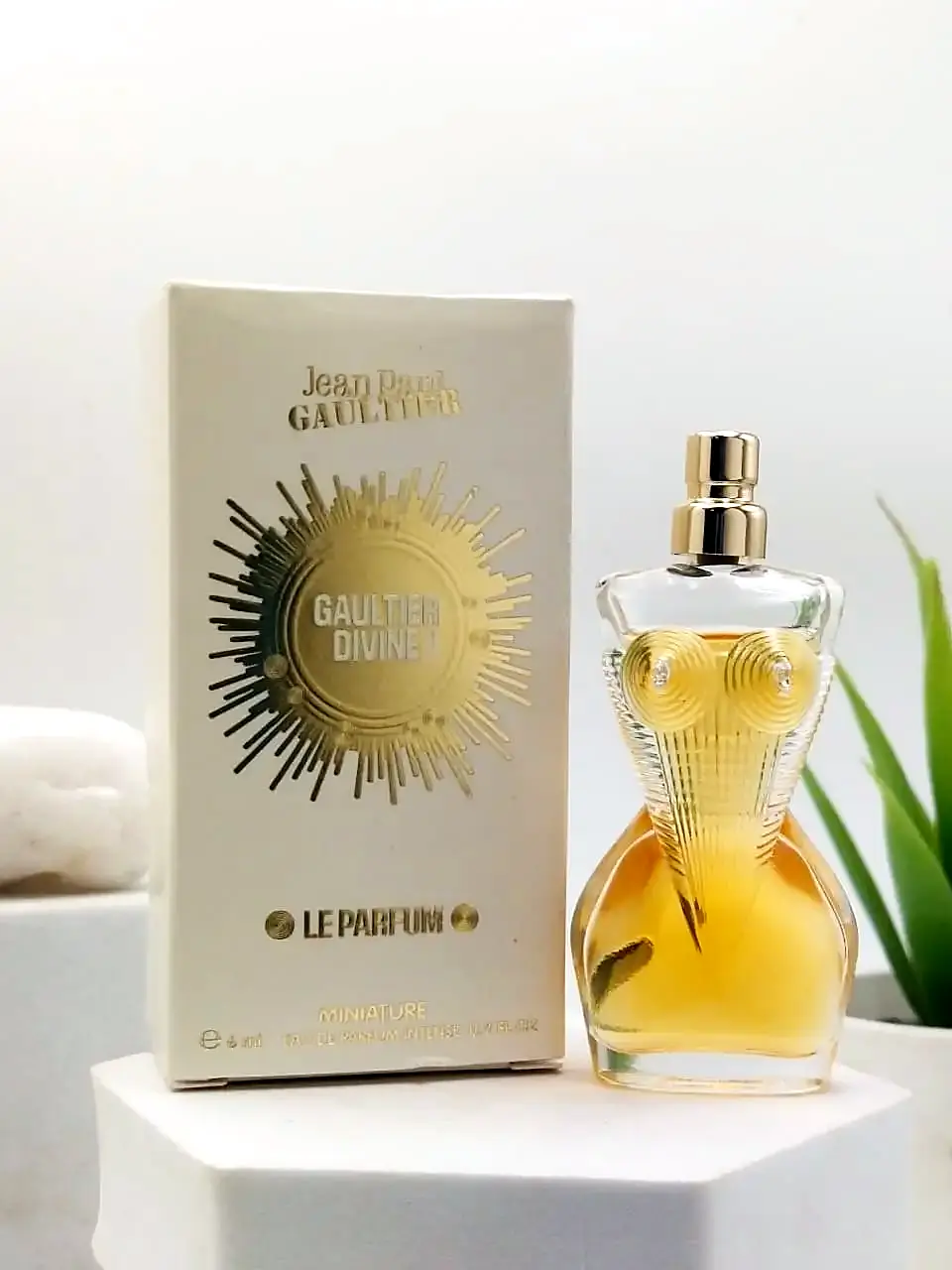 [8435415091404] Jean Paul Gaultier Divine Le Parfum 6 ml