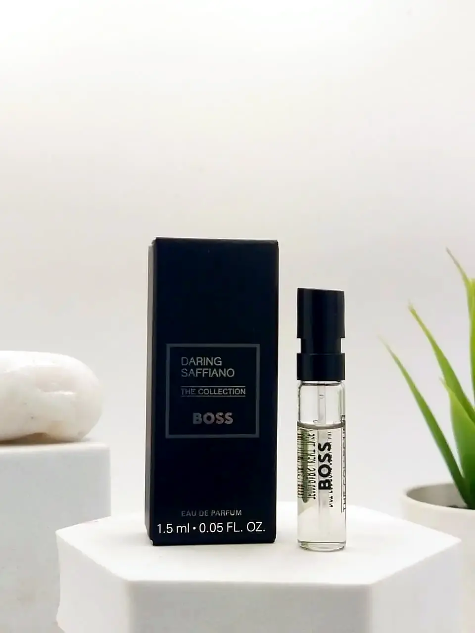 [3616304679285] Hugo Boss Daring Saffiano EDP 1.5 ml
