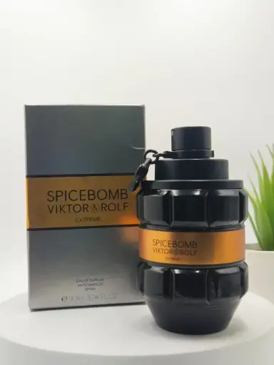 [3614270659690] Viktor & Rolf Spicebomb Extreme EDP 90 ml