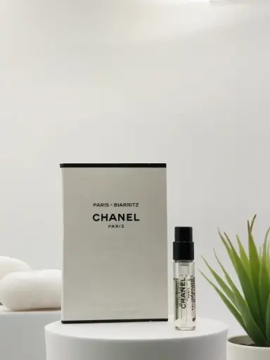 [3145890224154] Chanel Paris Biarritz EDT 1.5 ml Official Sample