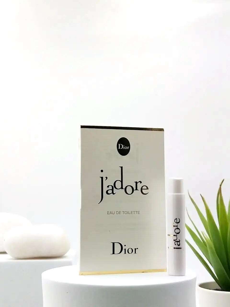 [3348901305990] Dior J'adore EDT 1 ml Official Sample
