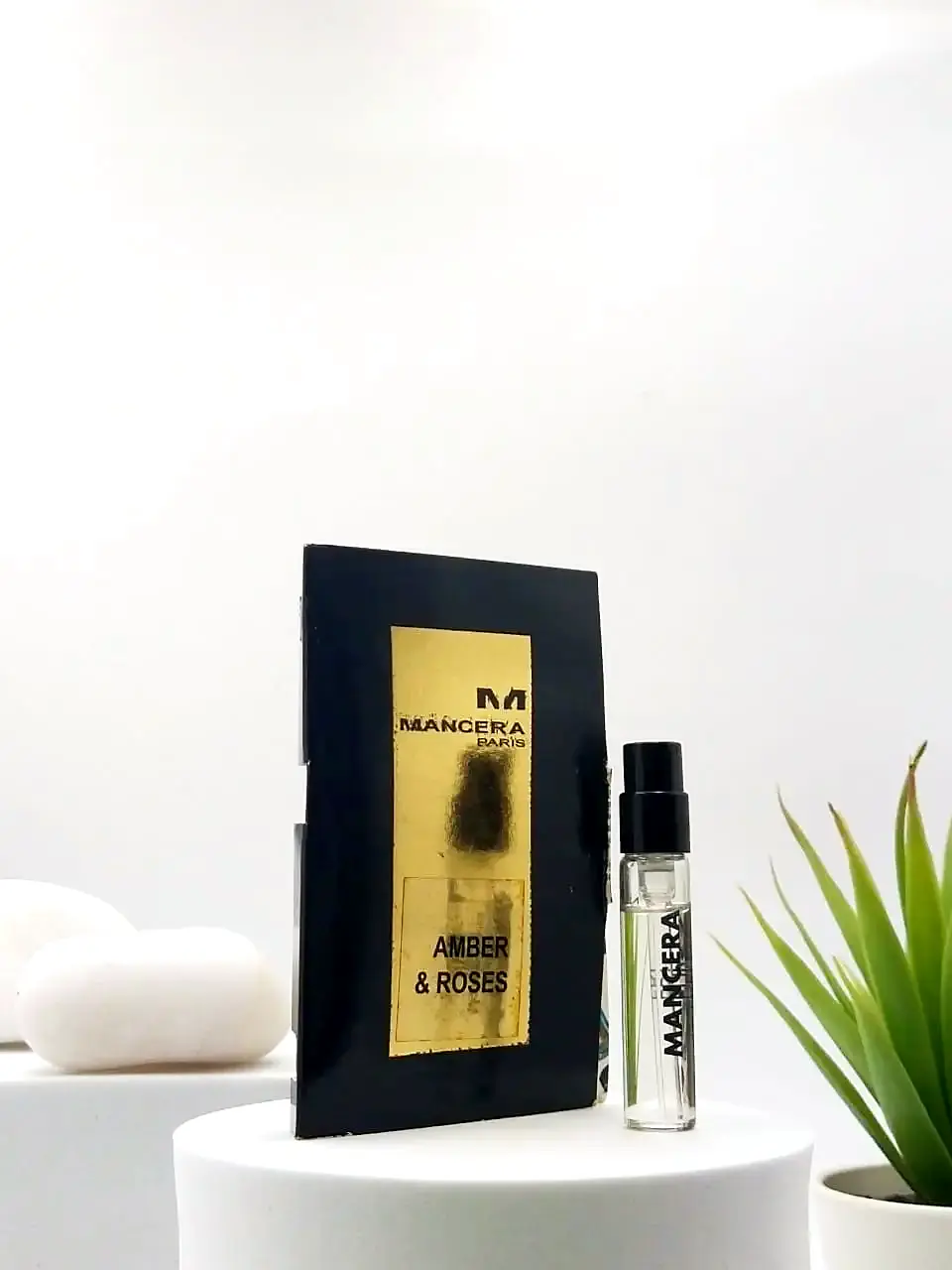 [20251211046] Mancera Amber & Roses EDP 2 ml Official Sample