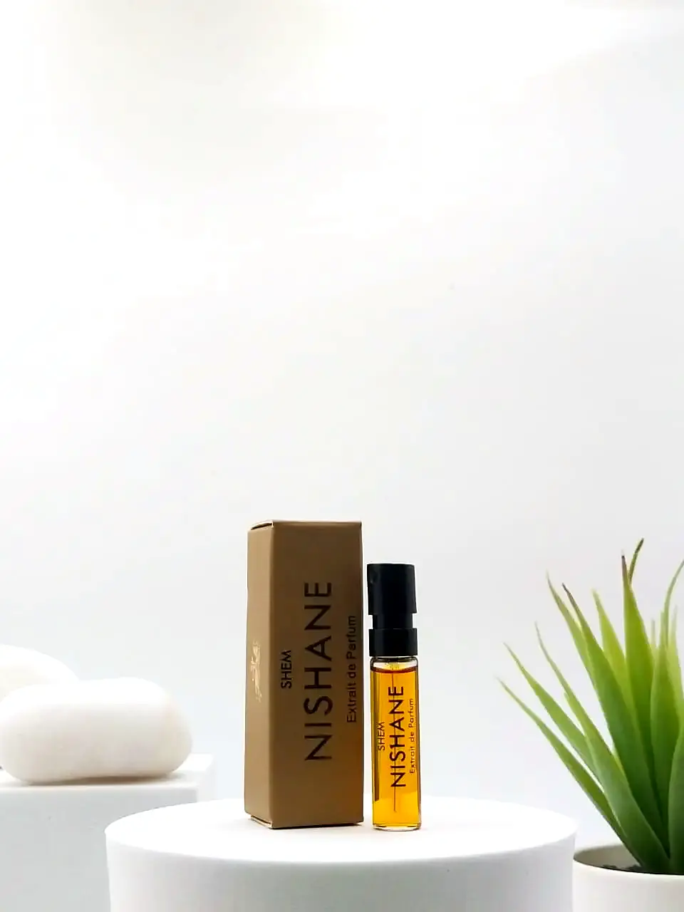 [8681008055081] Nishane Shem Extrait De Parfum 2 ml Official Sample