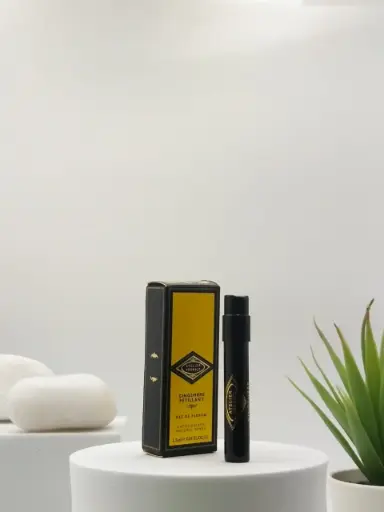 [8011003871575] Versace Gingembre EDP 1.5 ml