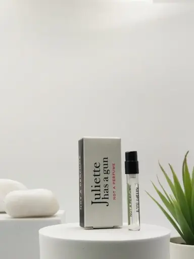 [3760022730329] Juliette Has A Gun Not A Perfume EDP 1.7 ml Official Sample
