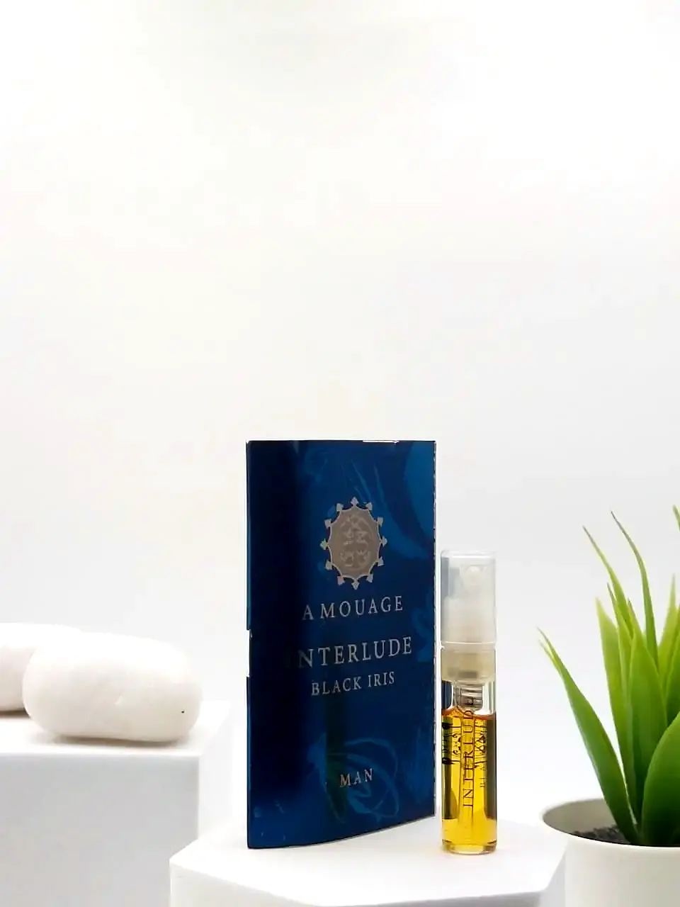 [701666925347] Amouage Interlude Black Iris EDP 2 ml Official Sample