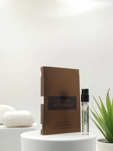 [888066144230] Tom Ford Oud Minerale EDP 1.5 ml Official Sample