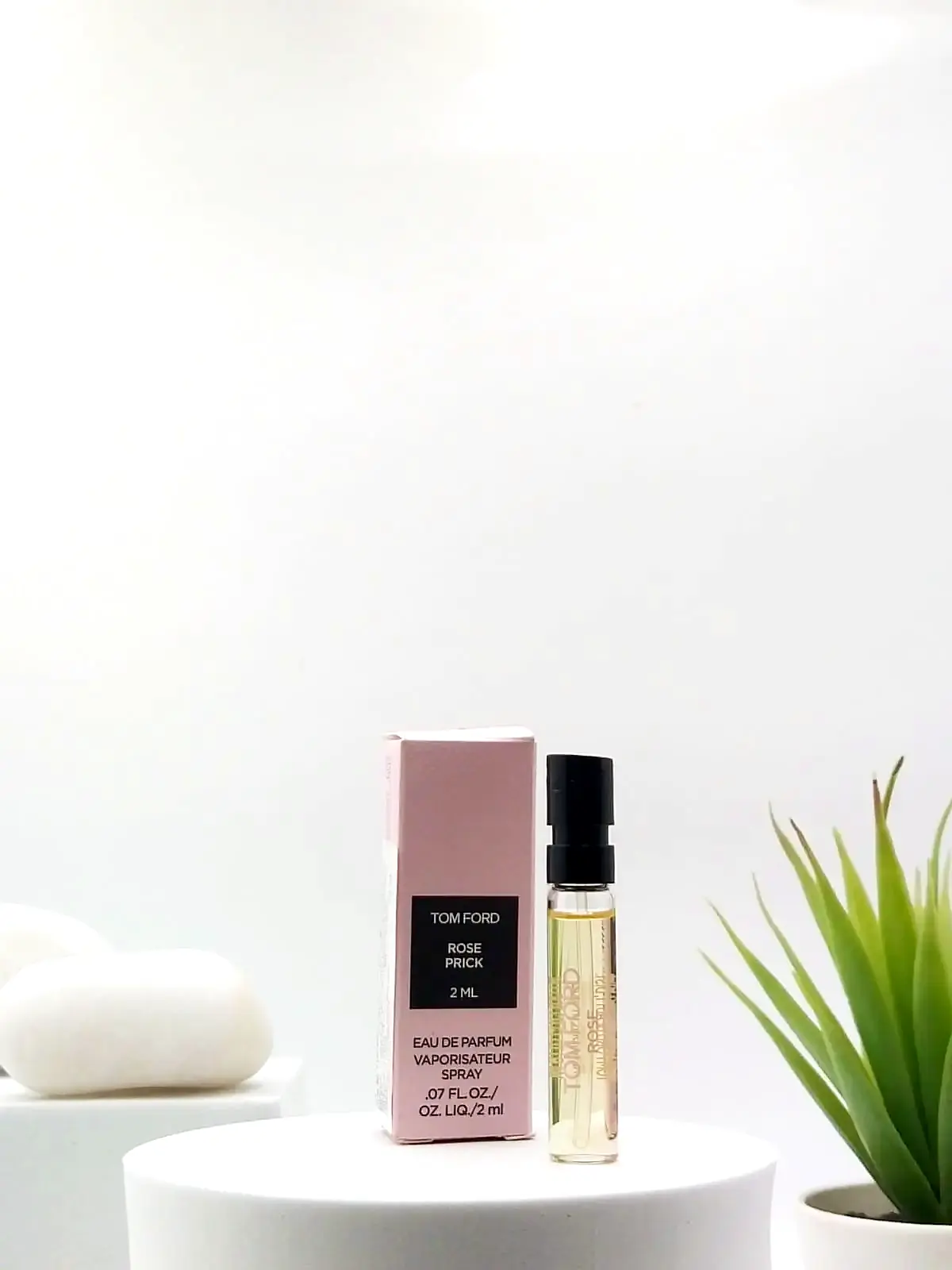[888066126311] Tom Ford Rose Prick EDP 2 ml Official Sample