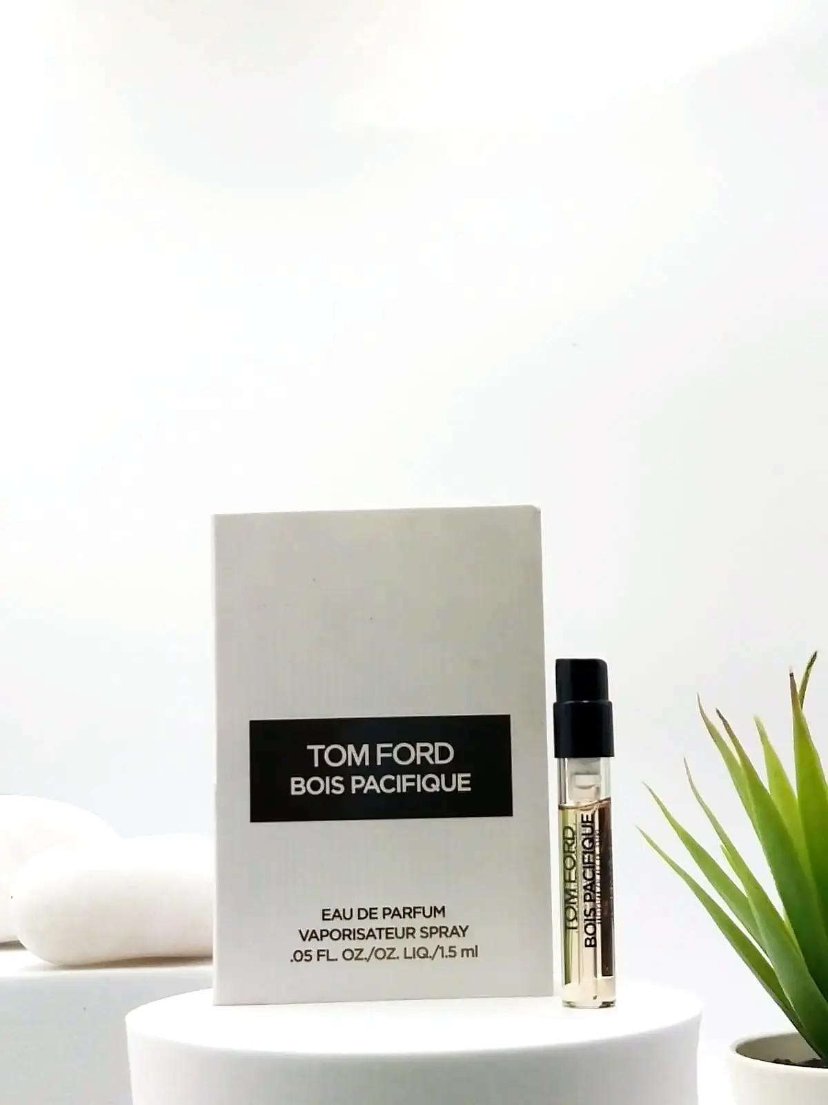[888066152013] Tom Ford Bois Pacifique EDP 1.5 ml Official Sample
