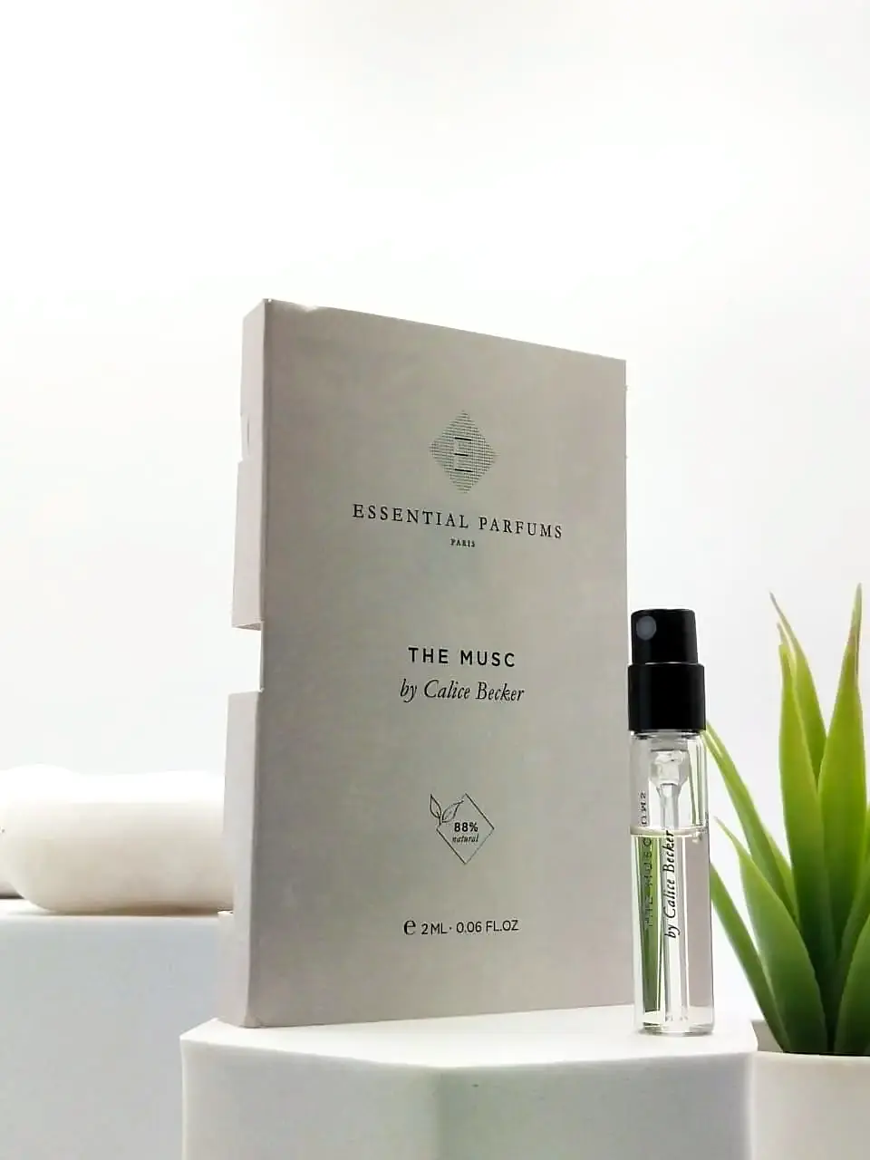 [3770010614197] Essential Parfums The Musc EDP 2 ml Official Sample