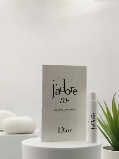 [3348901669764] Dior J'adore L'Or Essence De Parfum 1.5 ml Official Sample