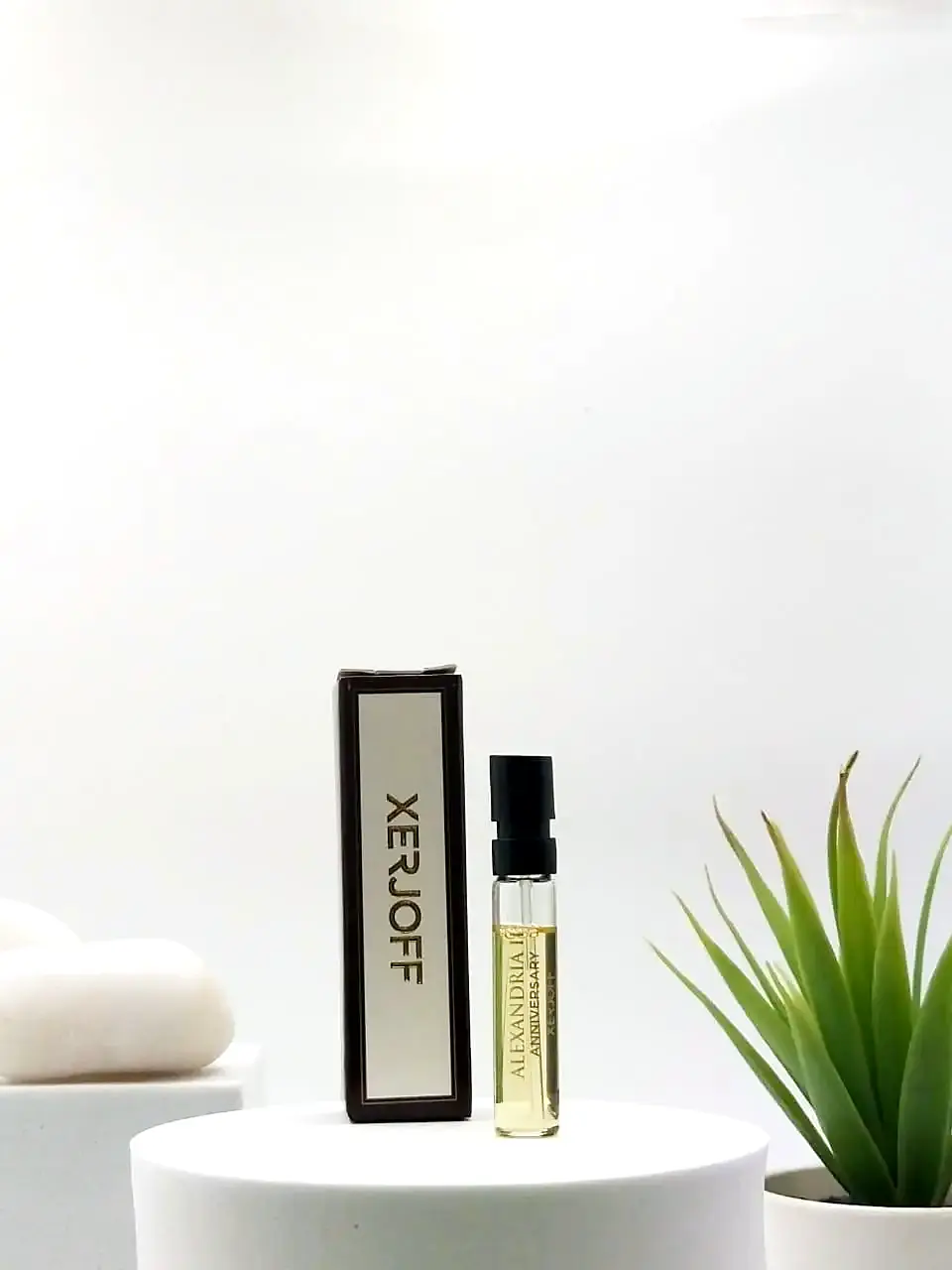 [8054320902362] Xerjoff Alexandria II Anniversary Parfum 2 ml Official Sample