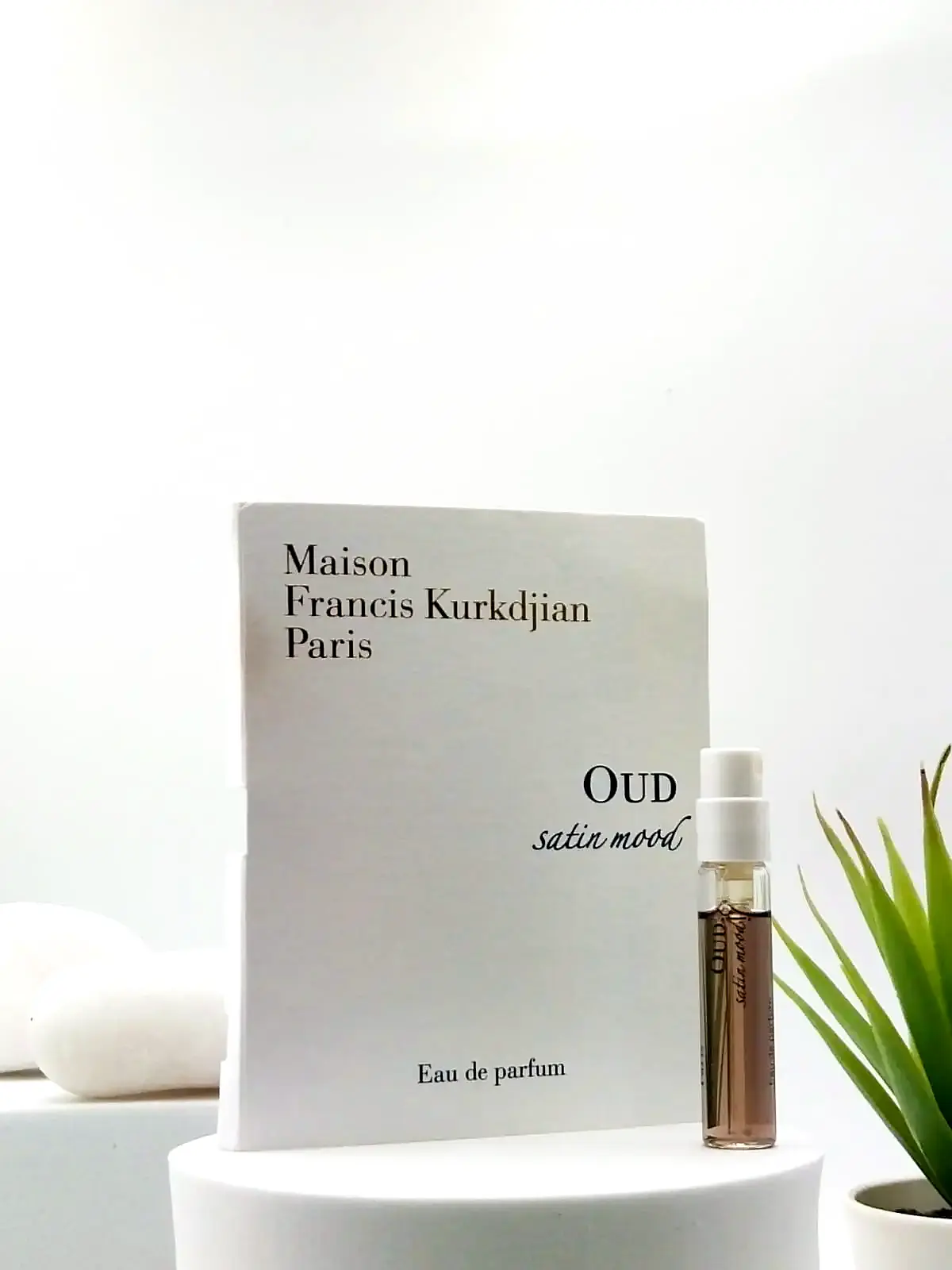 [3700559602751] MFK Oud Satin Mood EDP 2 ml Official Sample