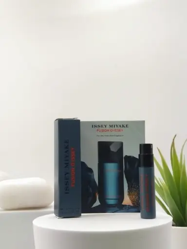 [3423220008002] Issey Miyake Fusion D'Issey EDT 0.8 ml Official Sample