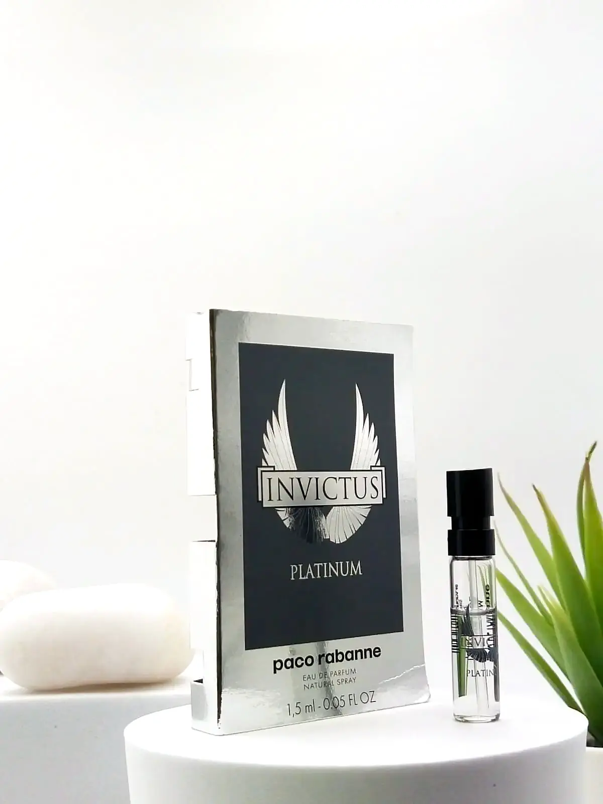 [3349668604562] Paco Rabanne Invictus Platinum EDP 1.5 ml Official Sample