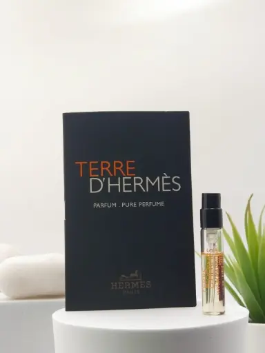 [3346130009771] Terre De Hermes Parfum 2 ml Official Sample